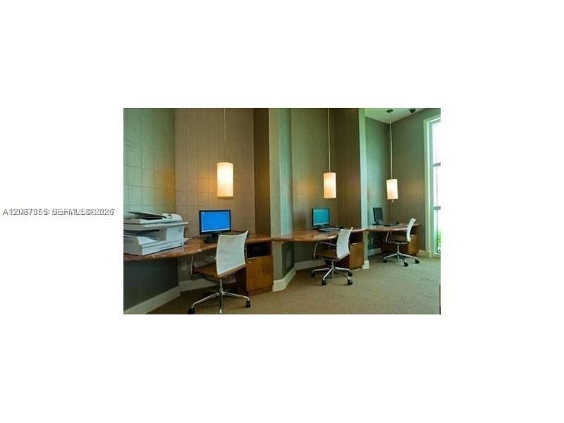 1945 S Ocean Dr, Unit 1103, Hallandale Beach, FL 33009 Photo