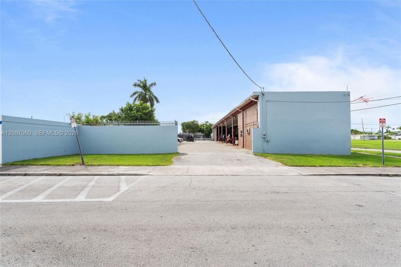 105 NE 1st Rd, Homestead, FL 33030 Photo