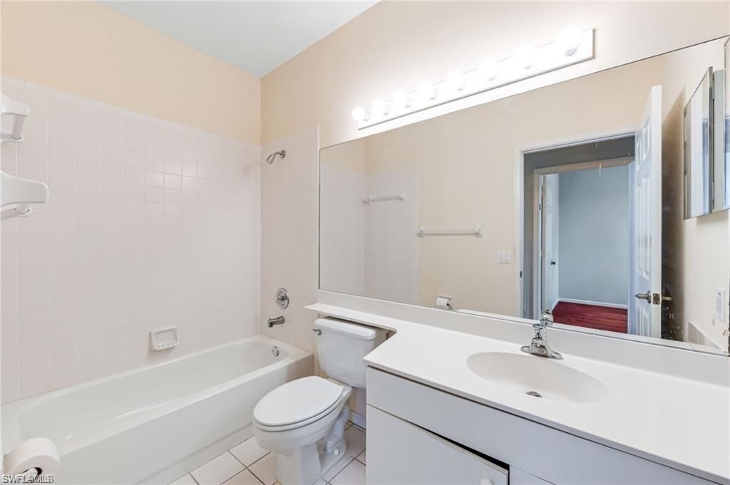 7768 Gardner Dr, Unit 202, Naples, FL 34109 Photo