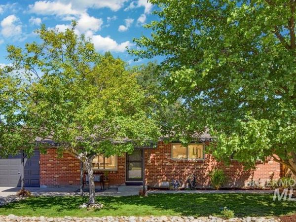 1704 W Olympia Dr, Boise, ID 83705