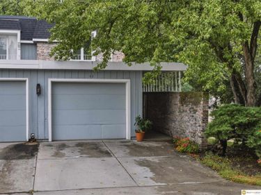 7111 Oldpost Road, Unit 11, Lincoln, NE 68506