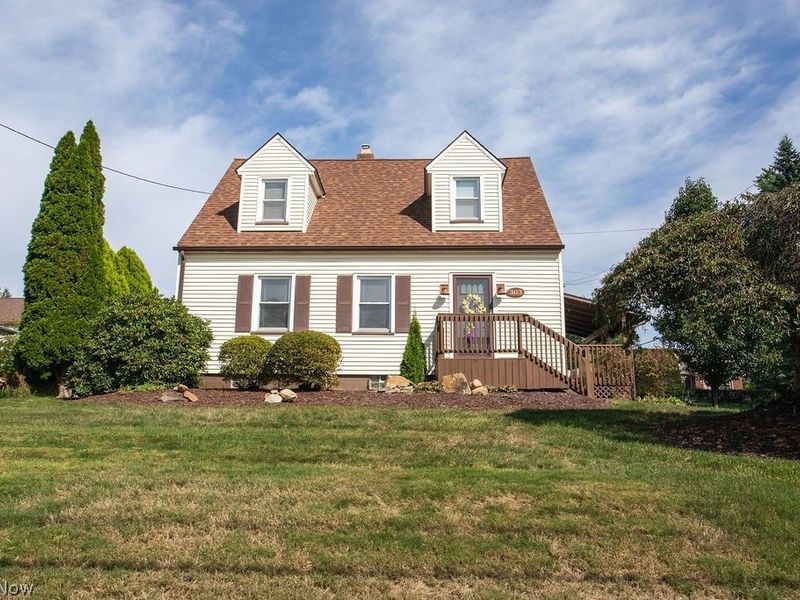 303 N Bentley Avenue, Niles, OH 44446 Photo 1