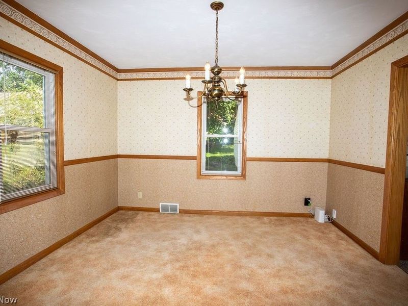 303 N Bentley Avenue, Niles, OH 44446 Photo 7