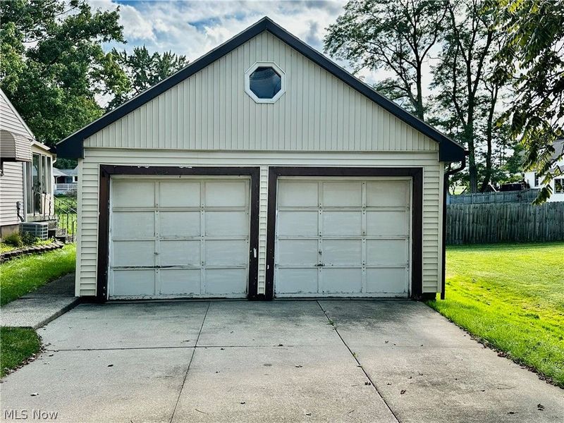 1188 Meadowbrook Boulevard, Stow, OH 44224 Photo 3