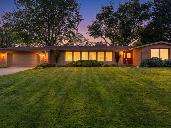 1312 Stratford Drive, Piqua, OH 45356