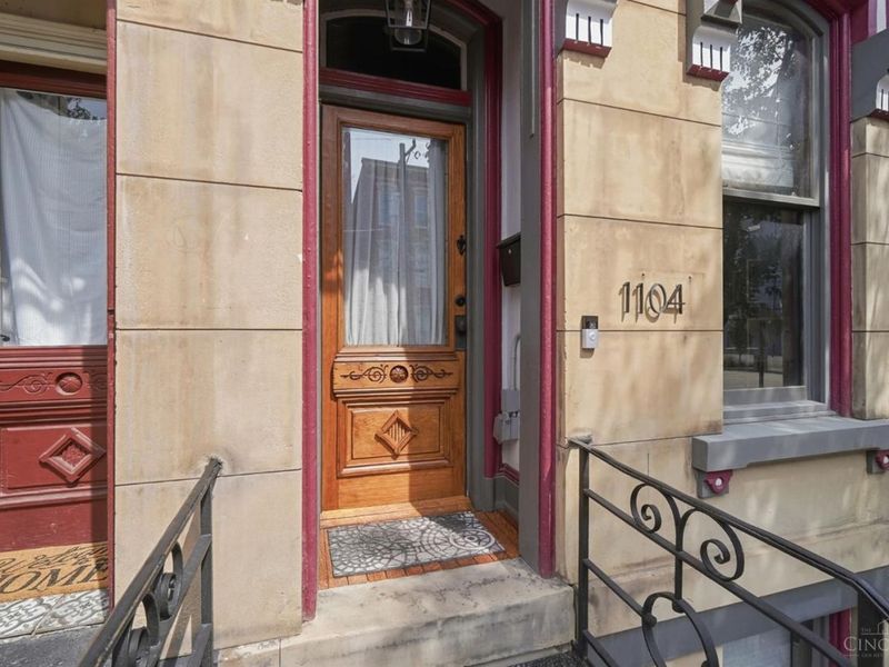 1104 Dayton Street, Cincinnati, OH 45214 Photo 2