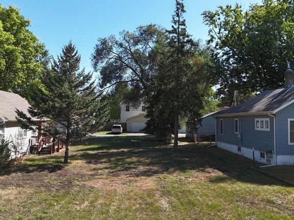 5418 Girard Avenue N, Brooklyn Center, MN 55430