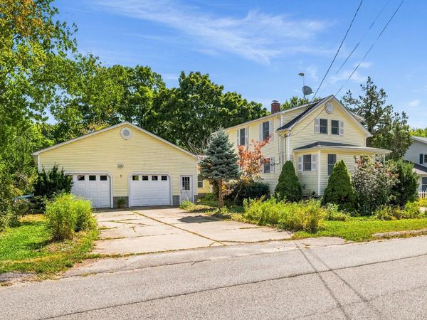17 Wood Avenue, Saco, ME 04072