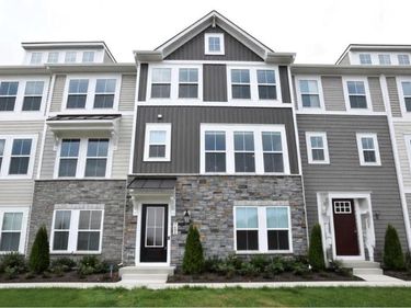 9604 BLUE ASH ALY, FREDERICKSBURG, VA 22407