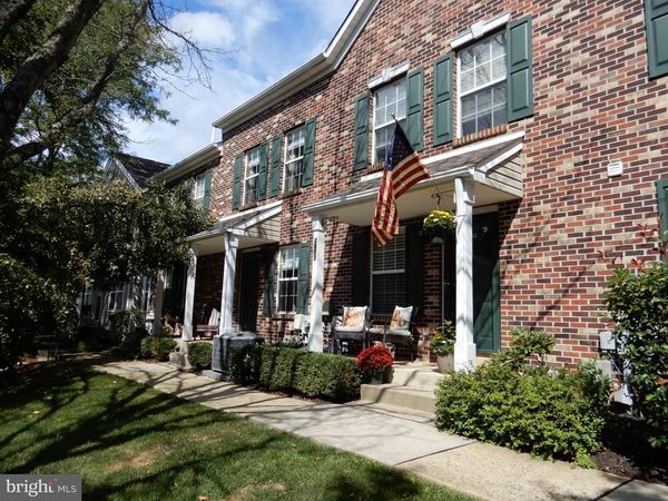 3975 CAPTAIN MOLLY CIRCLE , DOYLESTOWN, PA 18902