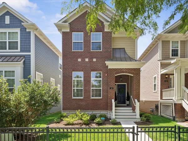 14 N Dryden Place , Arlington Heights, IL 60004
