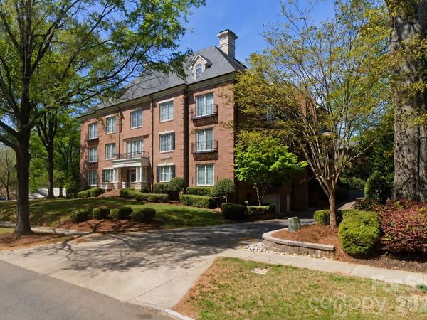 974 Queens Road , Charlotte, NC 28207