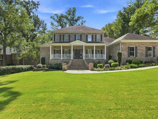 104 Crosscreek Ln, Florence, AL 35634