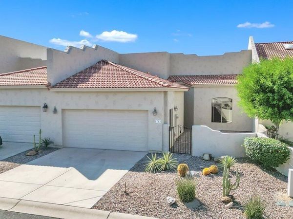 8713 E SANDTRAP Court, Gold Canyon, AZ 85118