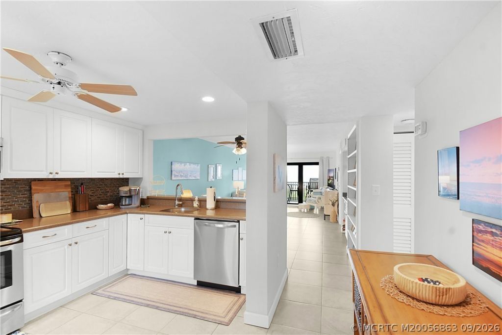 10200 S Ocean Drive, Unit 203, Jensen Beach, FL 34957 Photo
