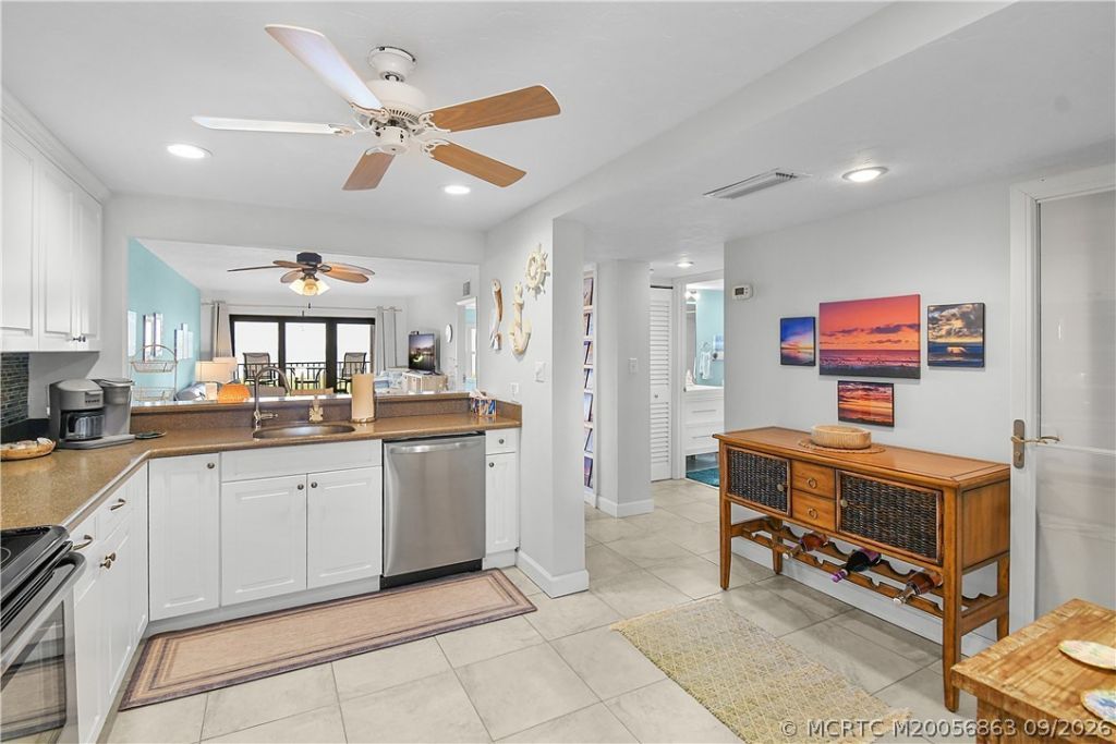 10200 S Ocean Drive, Unit 203, Jensen Beach, FL 34957 Photo