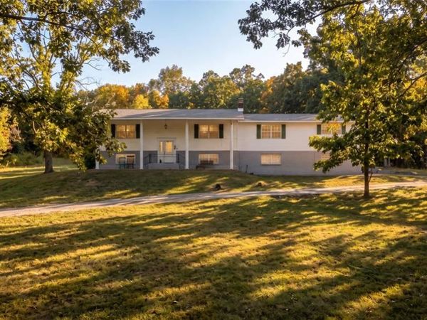 11936 W State Highway 8, Potosi, MO 63664