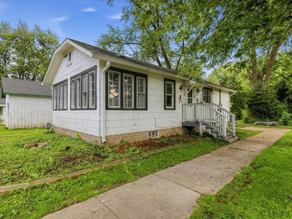 30521 79th PLACE, Salem, WI 53168