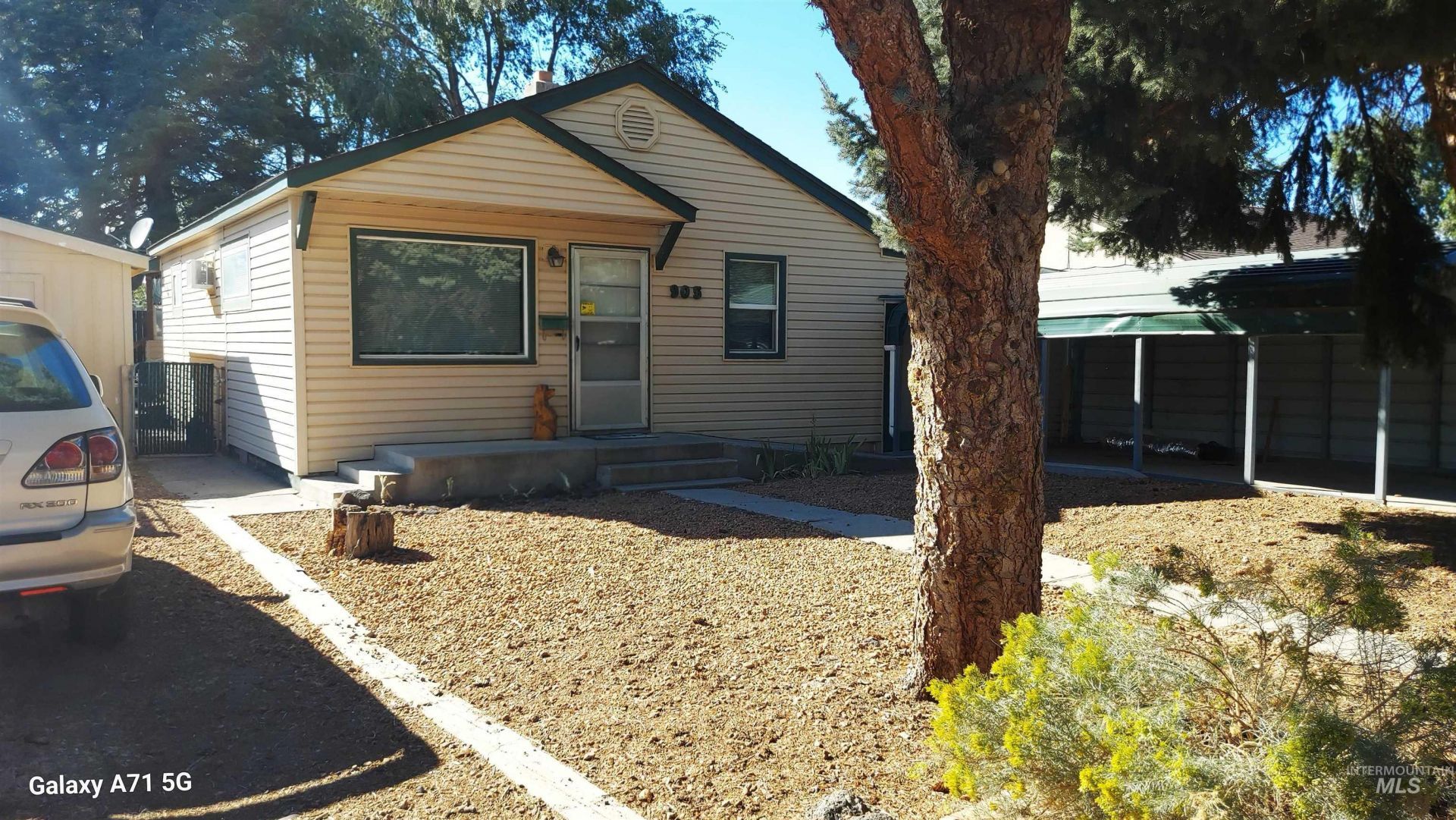 905 Utah St, Gooding, ID 83330 Main Photo