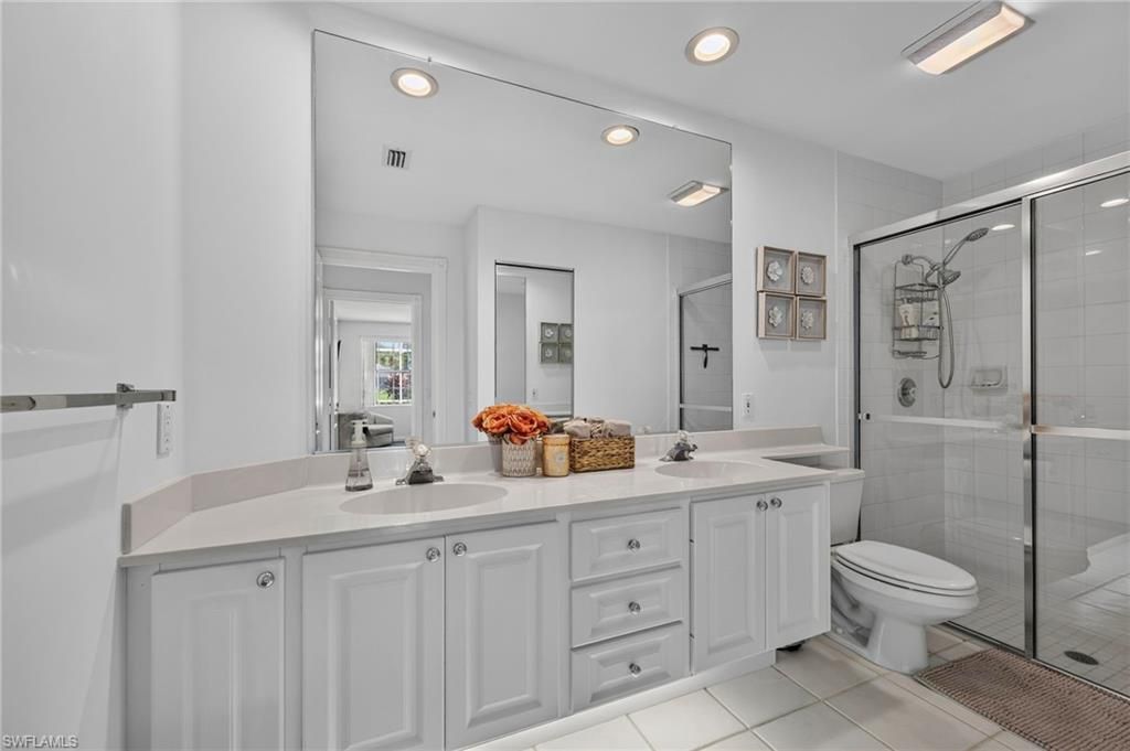 4079 Los Altos Ct E, Naples, FL 34109 Photo