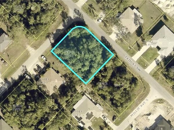 2401/2403 George AVE S, LEHIGH ACRES, FL 33973