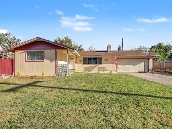 2633 Fenton Street, White City, OR 97503