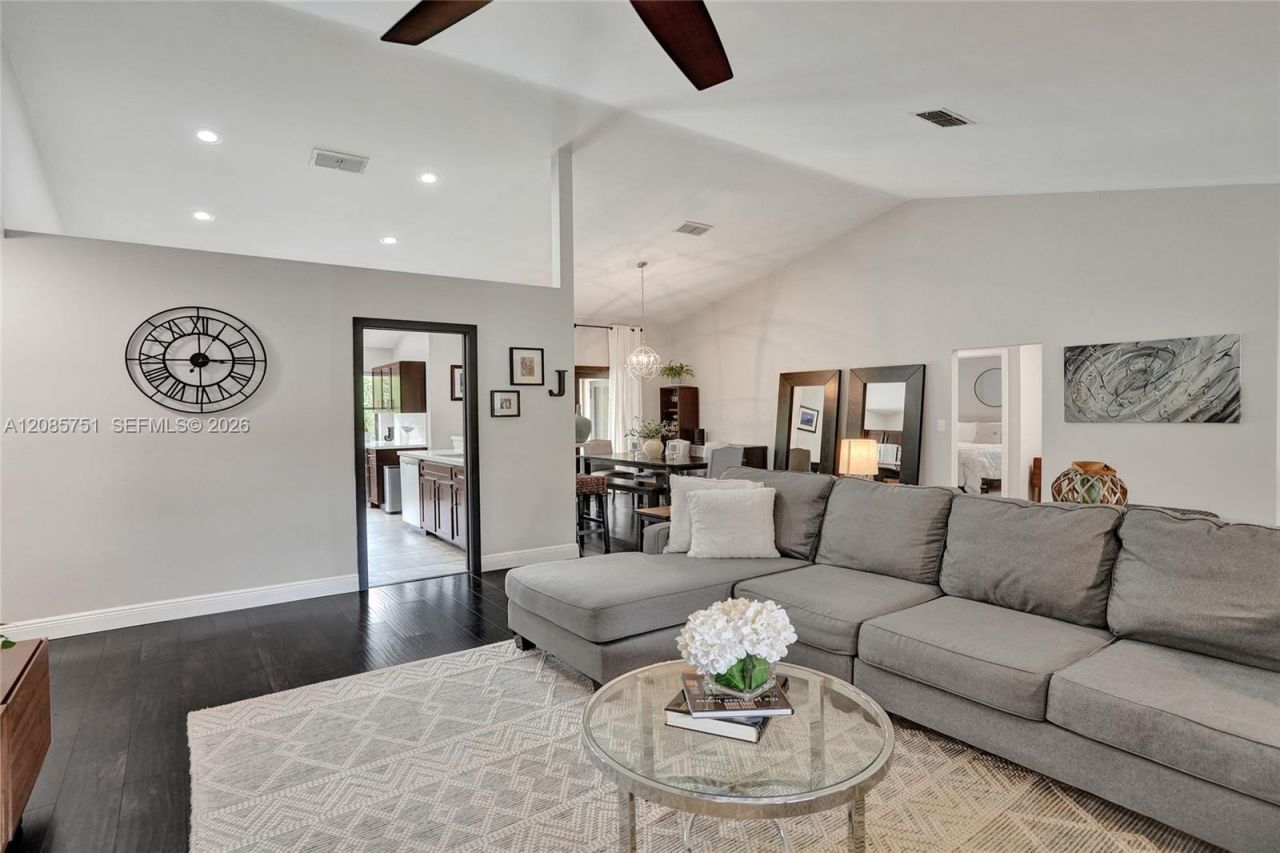 3001 Old Orchard Rd, Davie, FL 33328 Photo