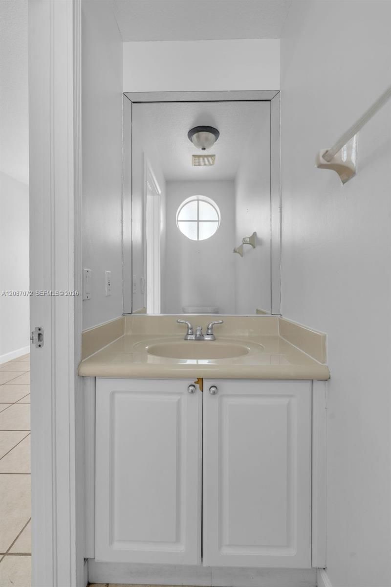 4873 NW 107th Path, Doral, FL 33178 Photo