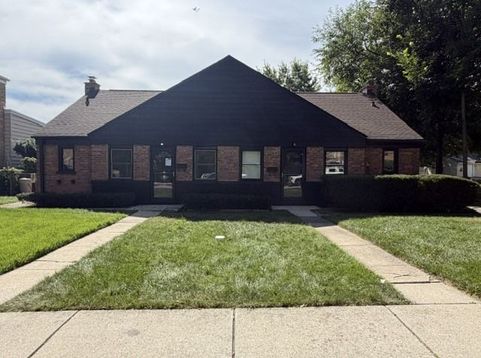 Main Photo