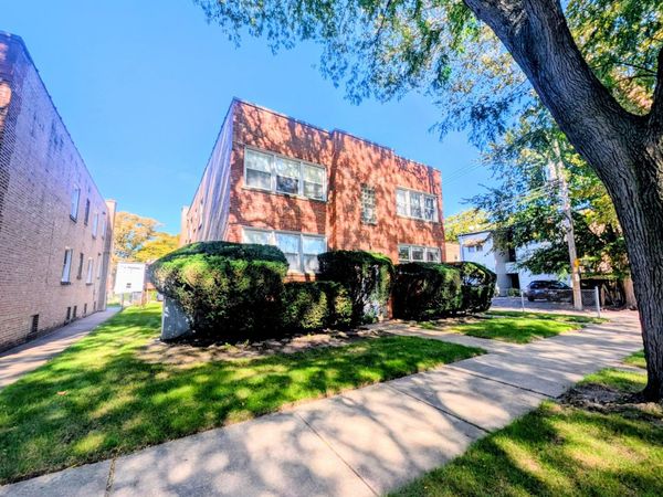 2816 W Summerdale Avenue, Unit 1E, Chicago, IL 60625