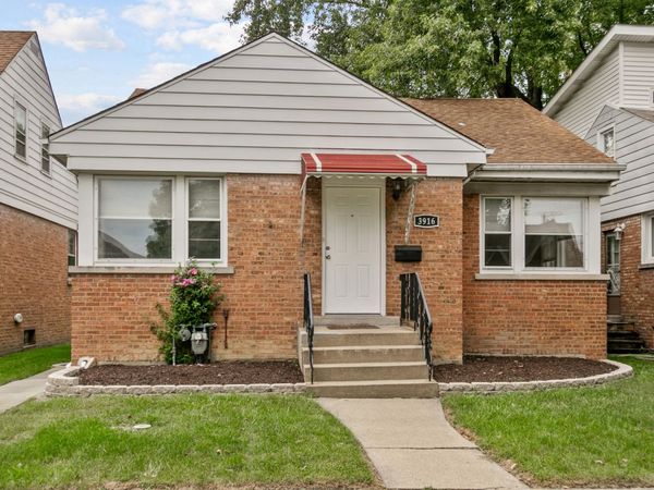 3916 Sunnyside Avenue , Brookfield, IL 60513