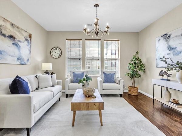 1543 Nevin Plz, Richmond, CA 94801