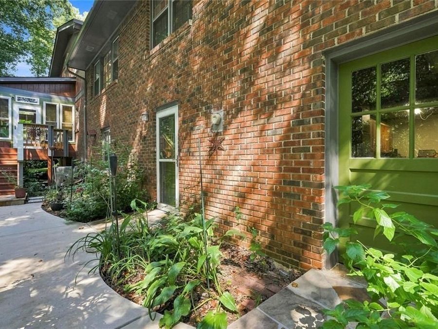 Property Image 40