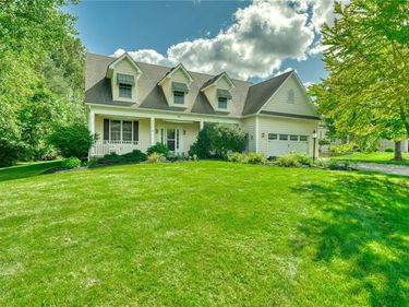 36 Meadows End, Webster, NY 14580