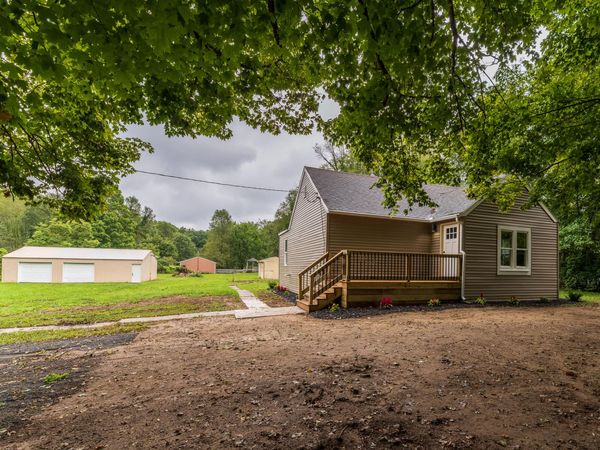 7400 N Riverview Drive, Kalamazoo, MI 49004