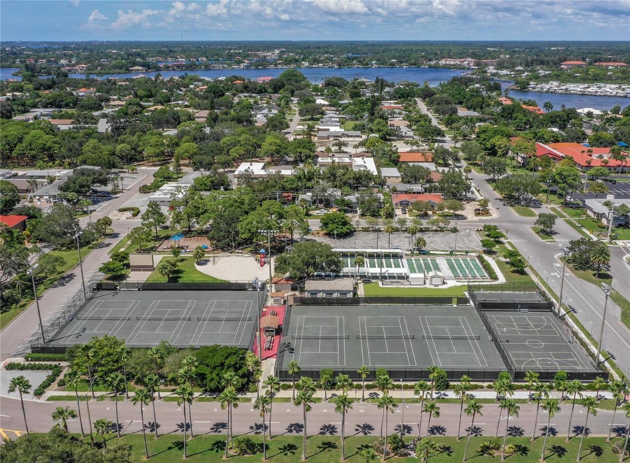228 Vestavia Drive, Venice, FL 34292 Photo