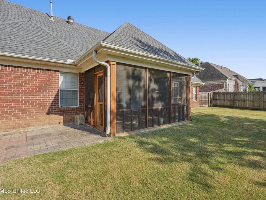 Property Image 32