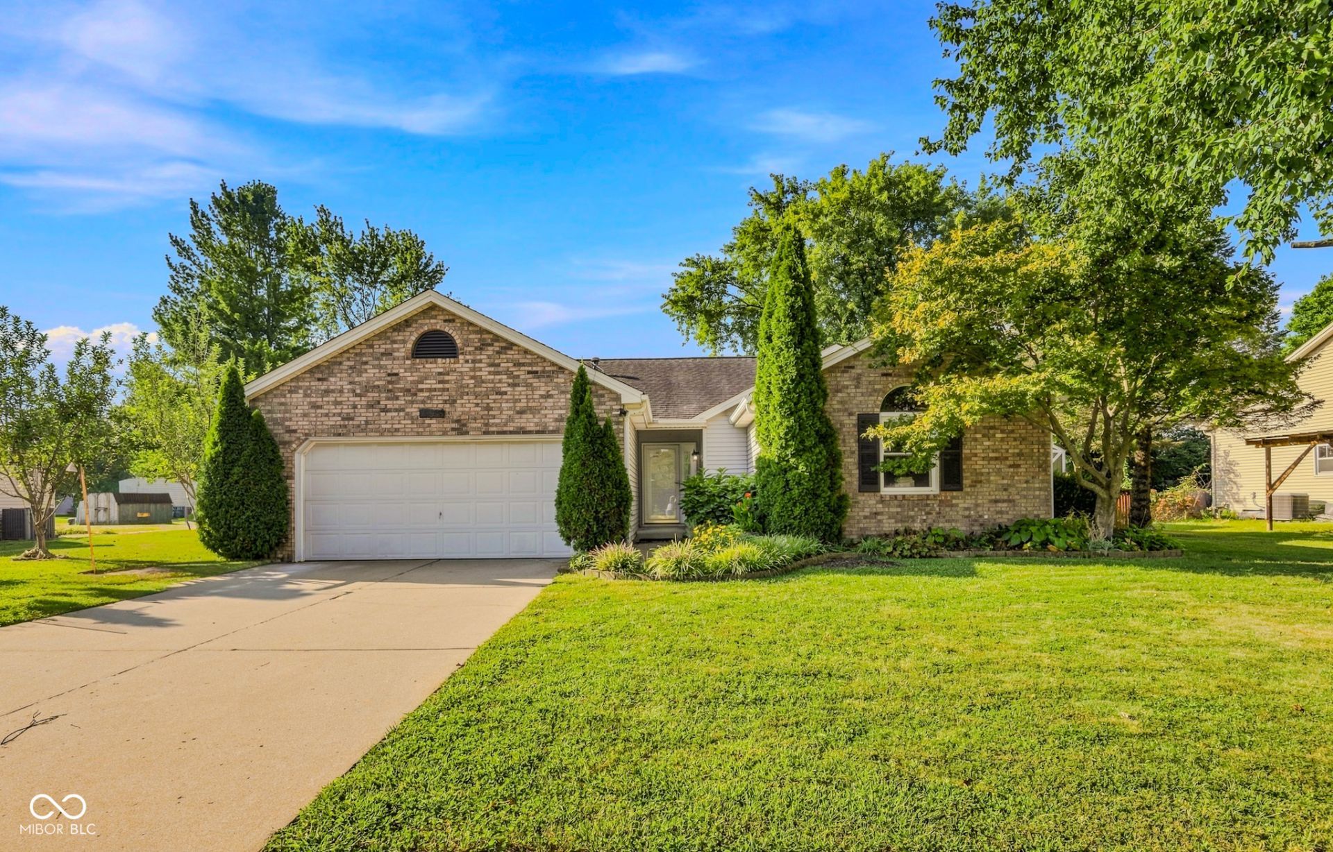 3525 Richland Drive, Columbus, IN 47203 Main Photo