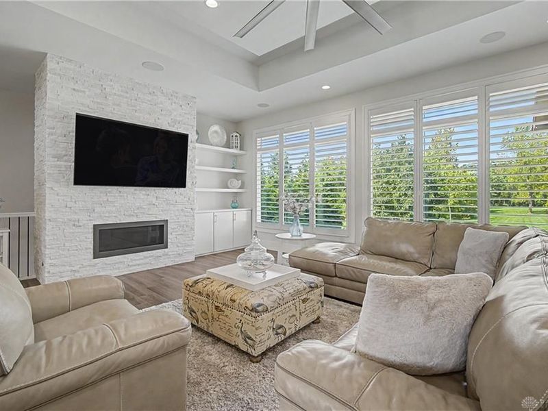 8303 Turning Leaf Crossing, Springboro, OH 45066 Photo 10