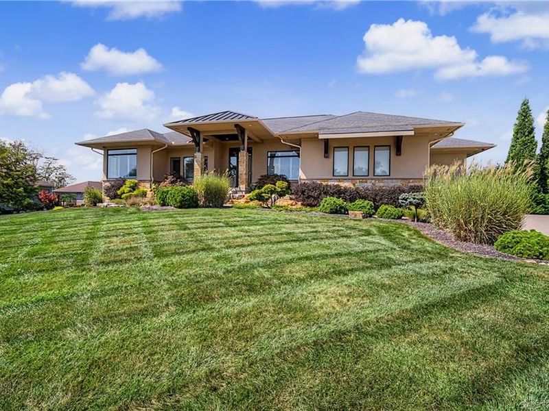 8303 Turning Leaf Crossing, Springboro, OH 45066 Photo 2