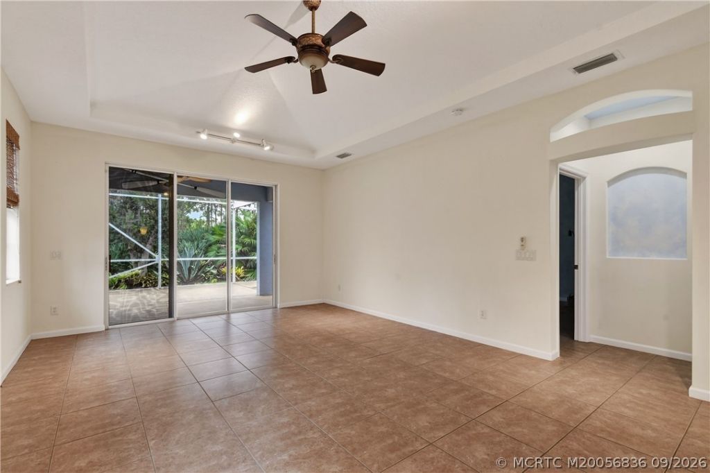 480 NW Red Pine Way, Jensen Beach, FL 34957 Photo