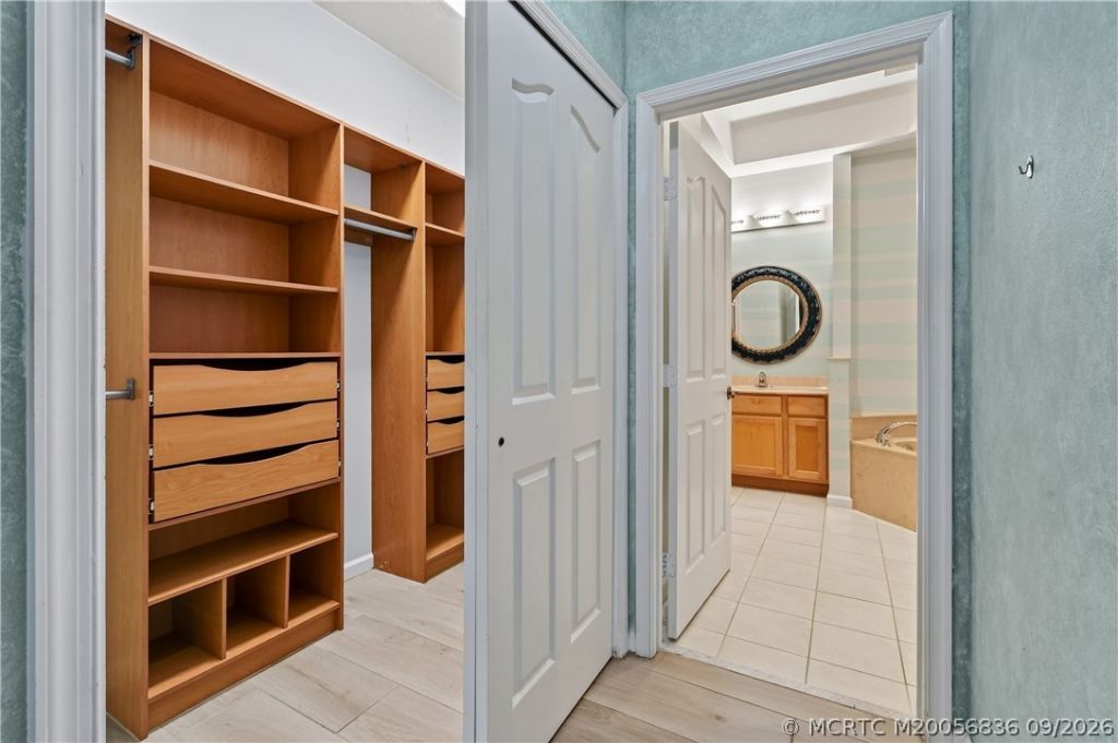 480 NW Red Pine Way, Jensen Beach, FL 34957 Photo