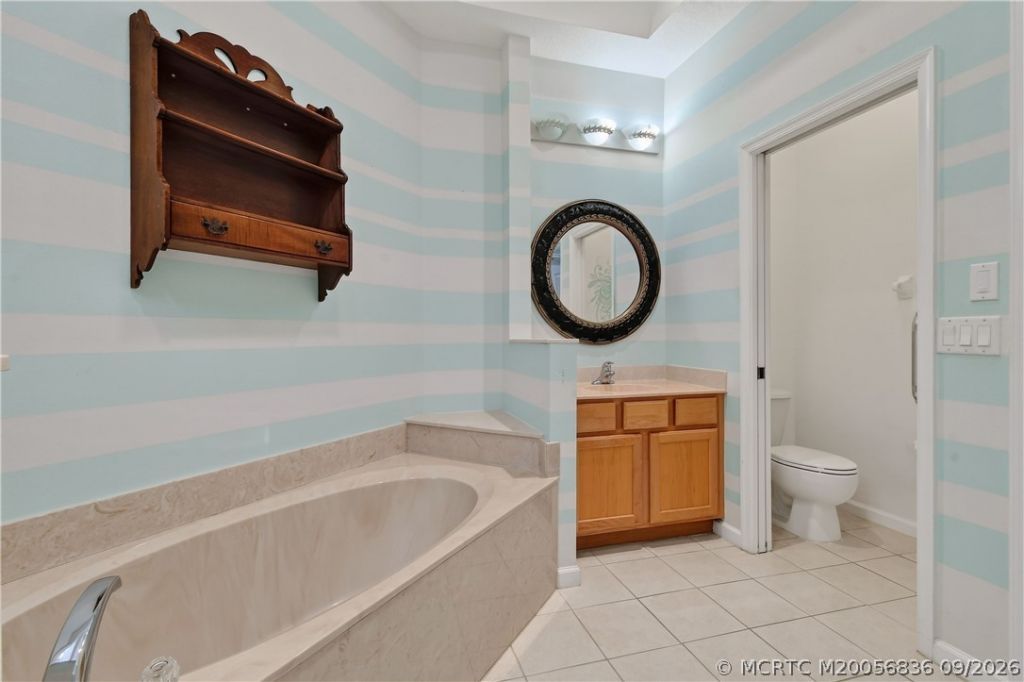 480 NW Red Pine Way, Jensen Beach, FL 34957 Photo