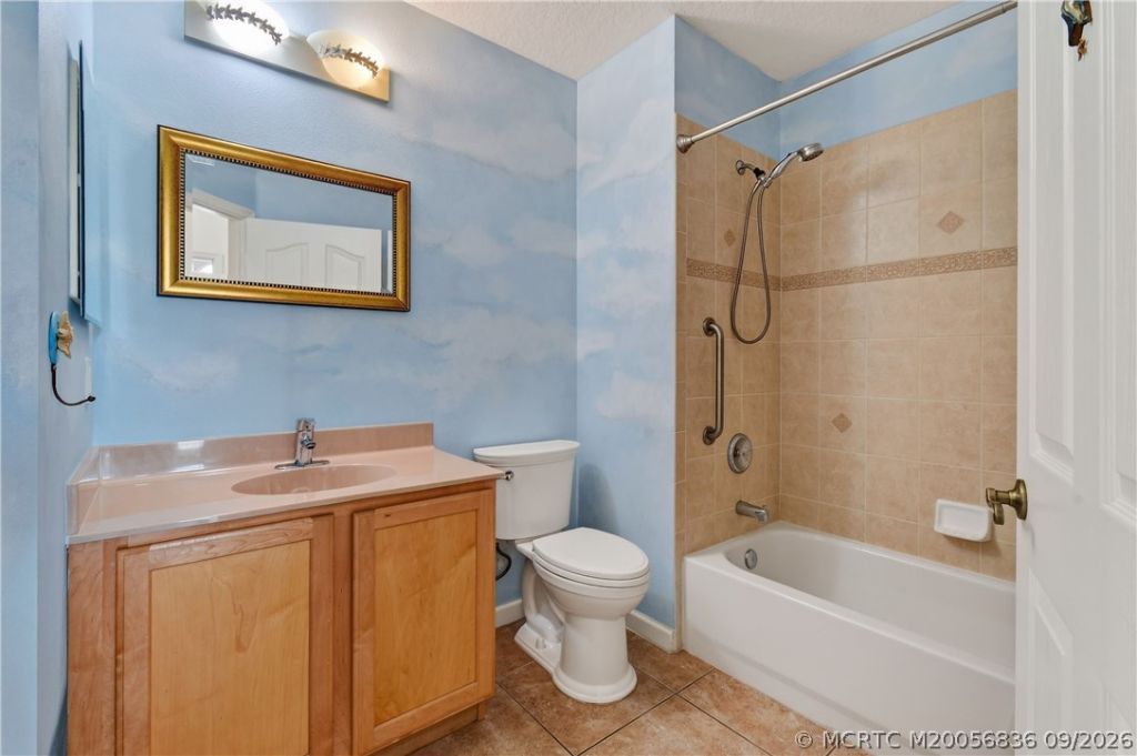 480 NW Red Pine Way, Jensen Beach, FL 34957 Photo