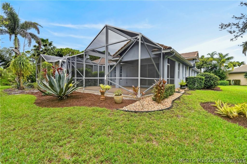 480 NW Red Pine Way, Jensen Beach, FL 34957 Photo