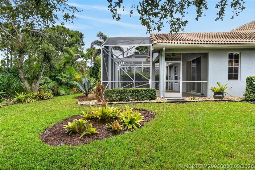 480 NW Red Pine Way, Jensen Beach, FL 34957 Photo