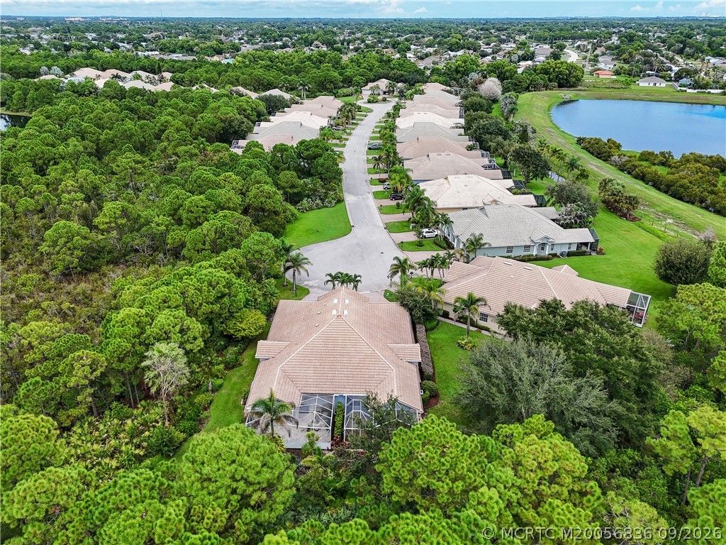480 NW Red Pine Way, Jensen Beach, FL 34957 Photo