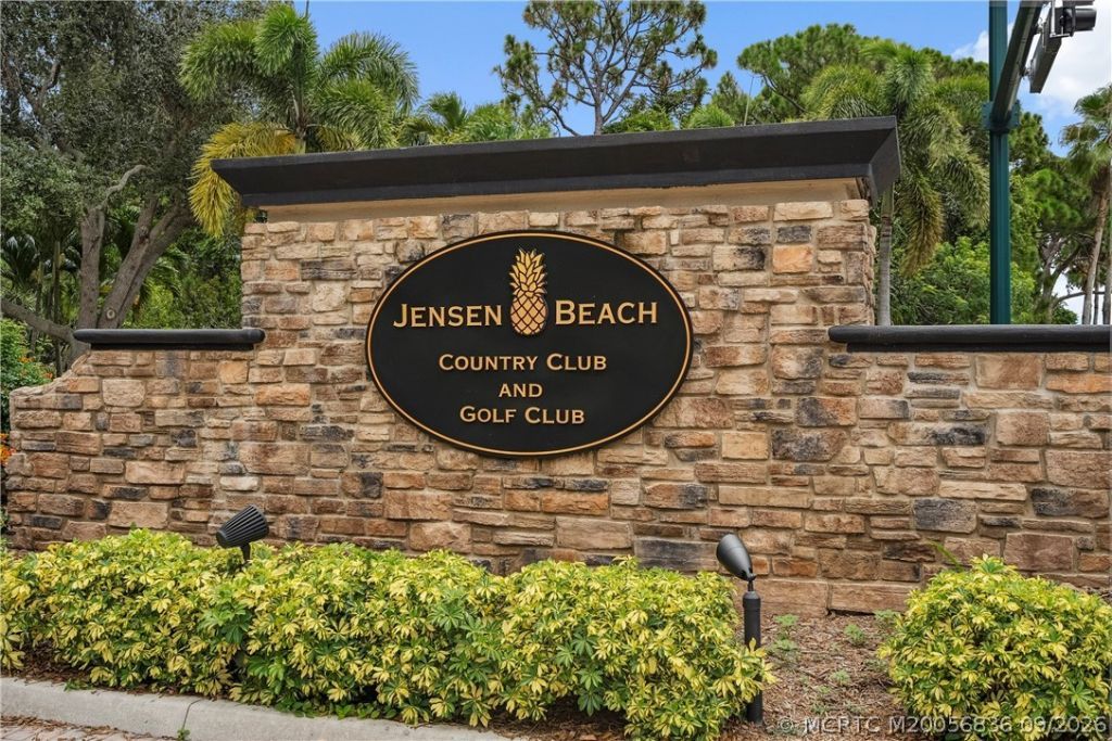 480 NW Red Pine Way, Jensen Beach, FL 34957 Photo