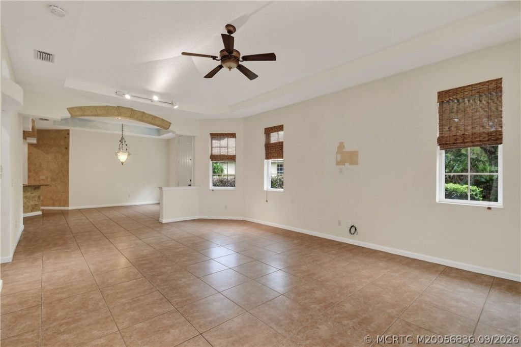 480 NW Red Pine Way, Jensen Beach, FL 34957 Photo
