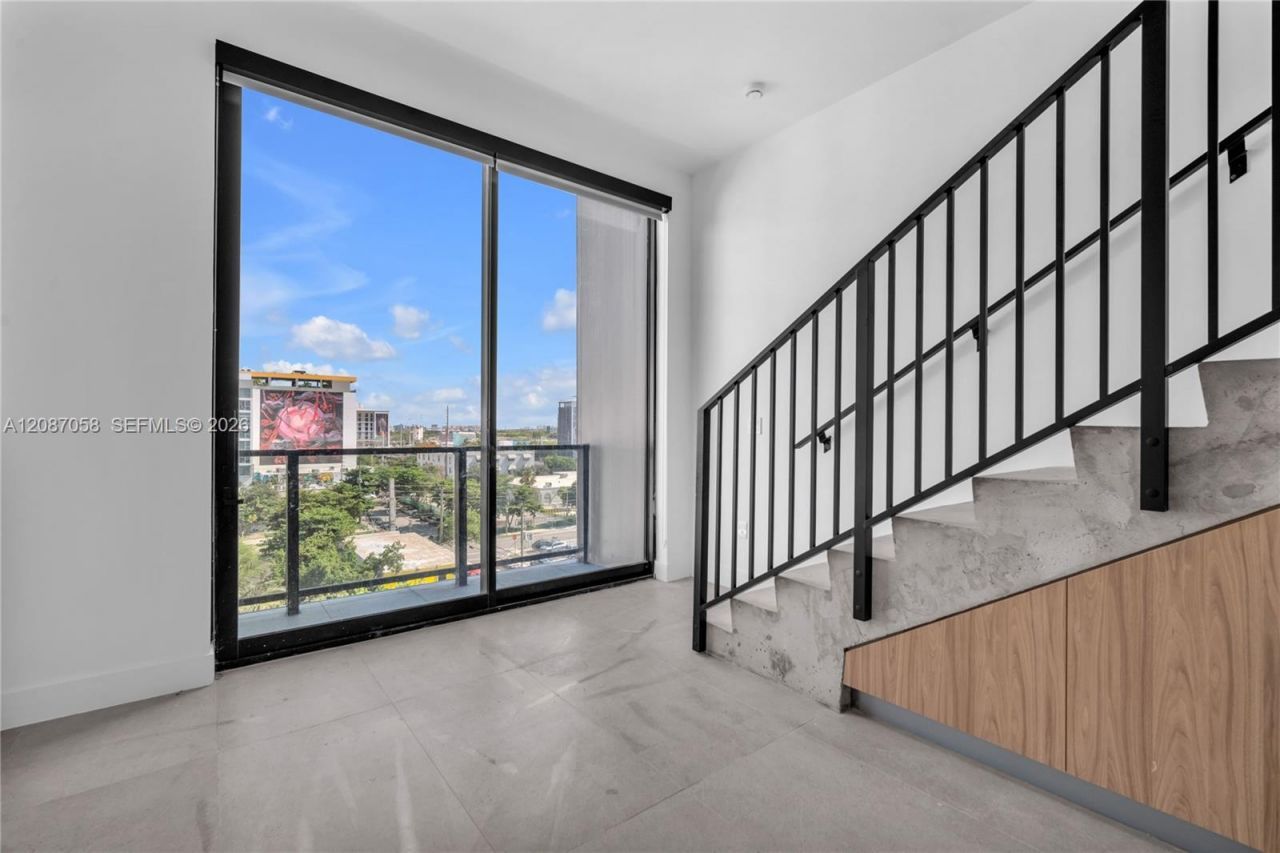 91 NW 27th St, Unit 502, Miami, FL 33127 Photo